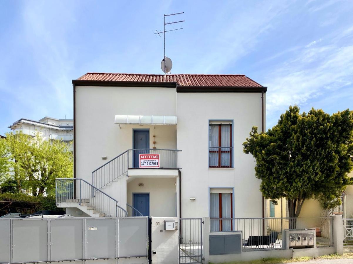 Villa Santin Carraro Immobiliare - Family Apartments Lido di Jesolo Eksteriør billede
